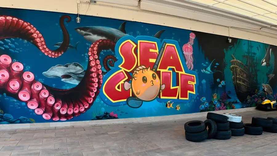 indoor adventure golf design