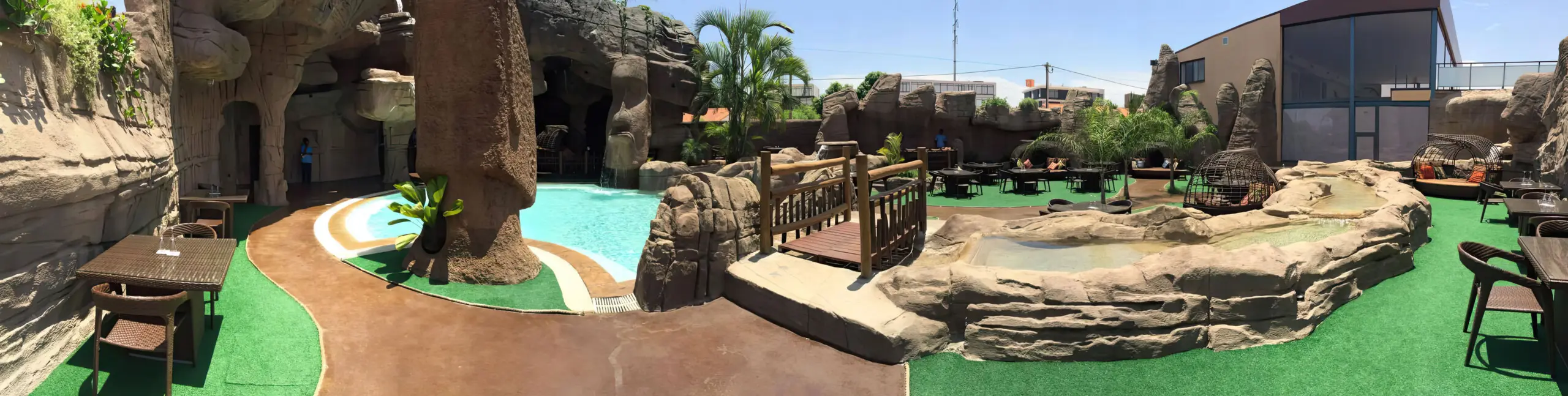 construction of thematic pools, design of themed pools, construction of luxury themed pools.