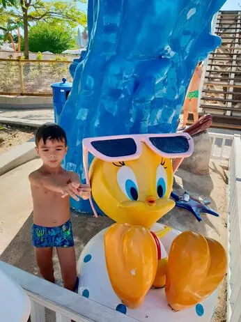 custom character sculpture construction 