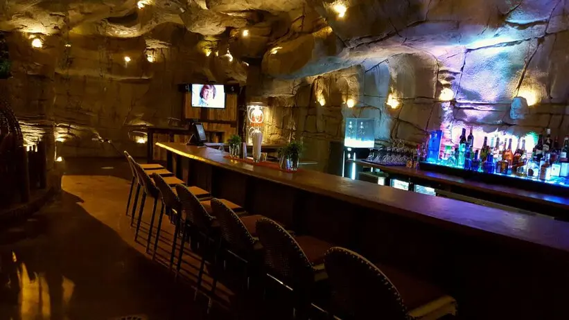 retro disco pub design concept  <br />