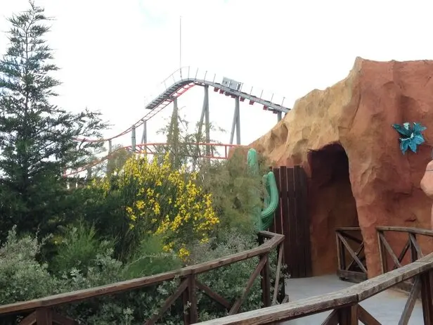  themed architecture for amusement parks  <br />