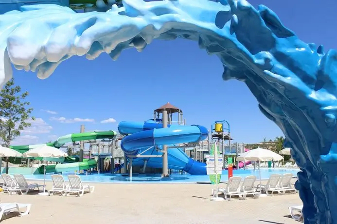 custom props and scenery Warner Park  <br />