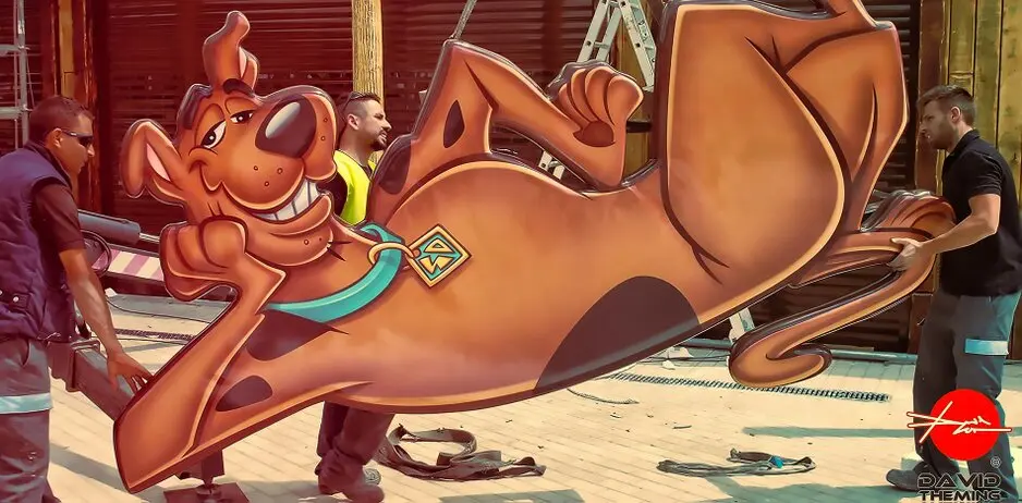 themed attraction construction Warner Park Spain 