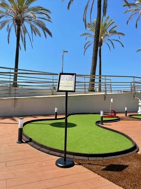 family-friendly small golf park  