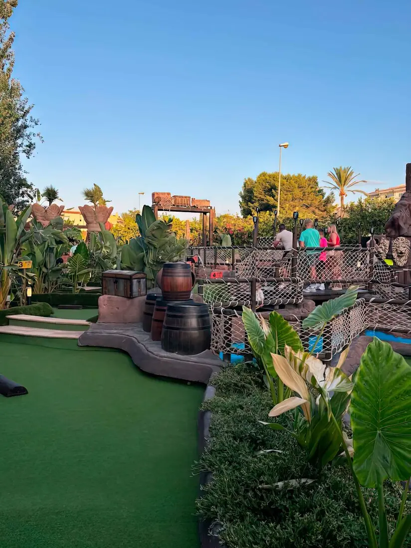 themed mini golf mini golf course design