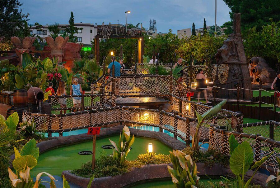 lost island minigolf santa ponsa