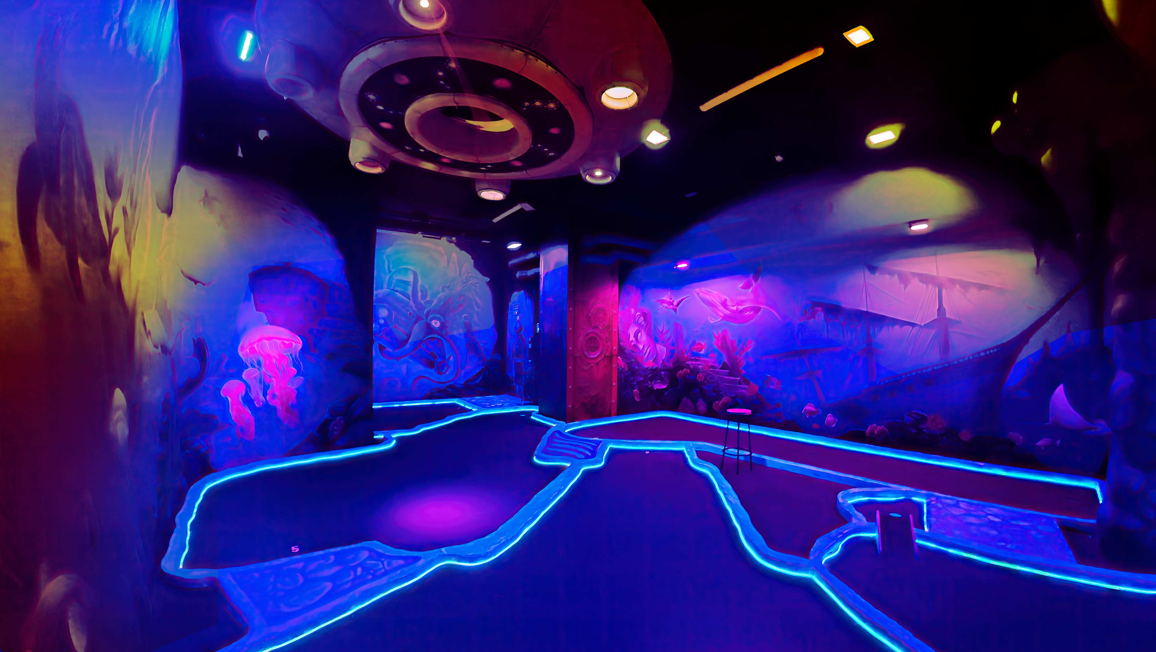 minigolf temático con recorrido personalizado y decoración minigolf temático