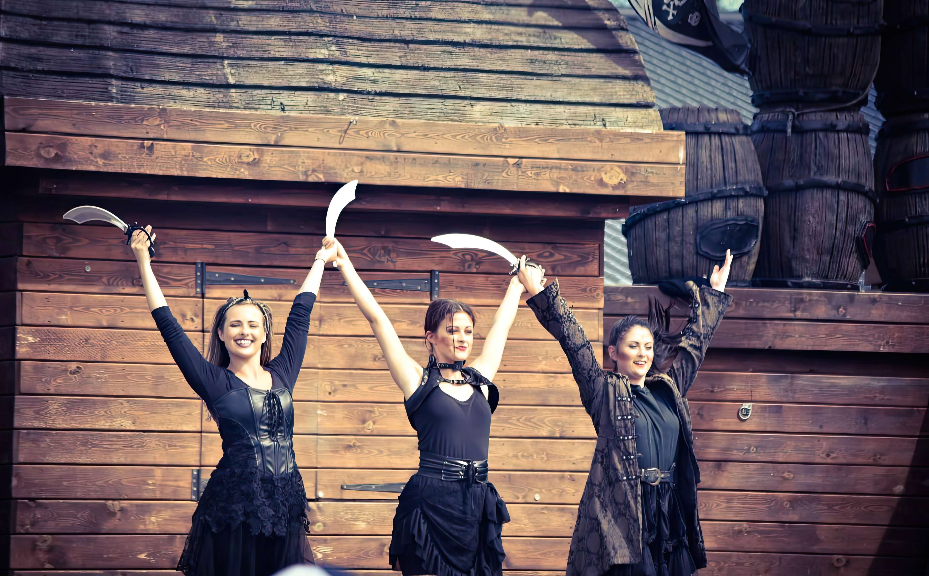 diseño de escenarios musicales temáticos construcción de escenarios para conciertos